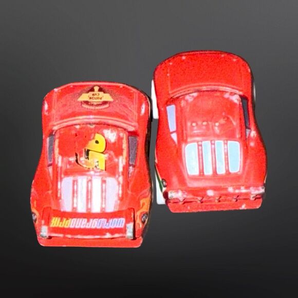Mini Disney Pixar Cars Lightning McQueen Rusteze & Holiday Hotshot Die-Cast A25 - Picture 5 of 8